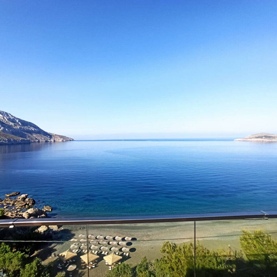 Στον Πλατύ Γιαλό .