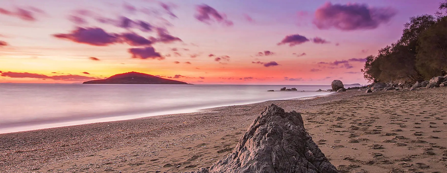 The sponge harvesting and rock climbing island The sponge harvesting and rock climbing island .